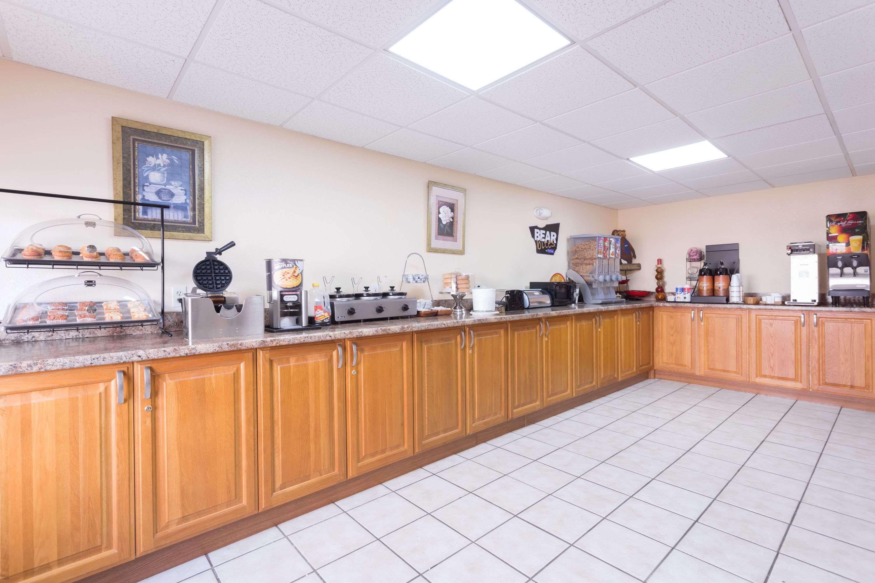 Travelodge By Wyndham Chattanooga/hamilton Place Chattanooga