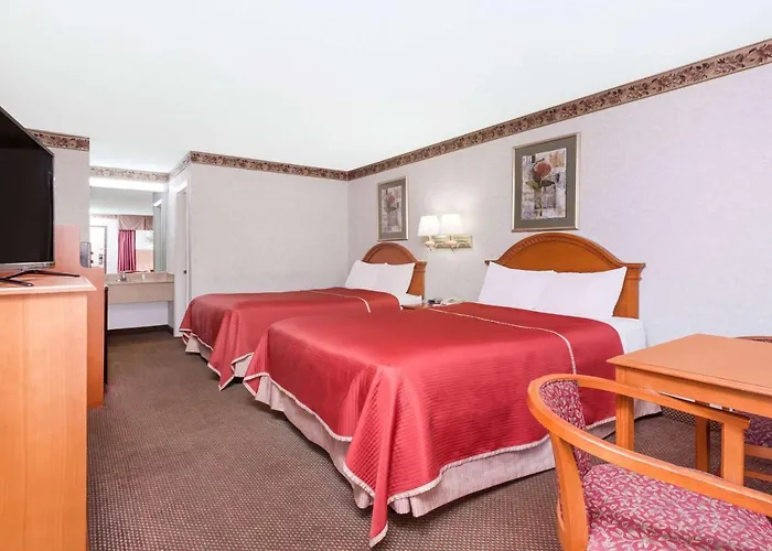 Travelodge By Wyndham Chattanooga/Hamilton Place