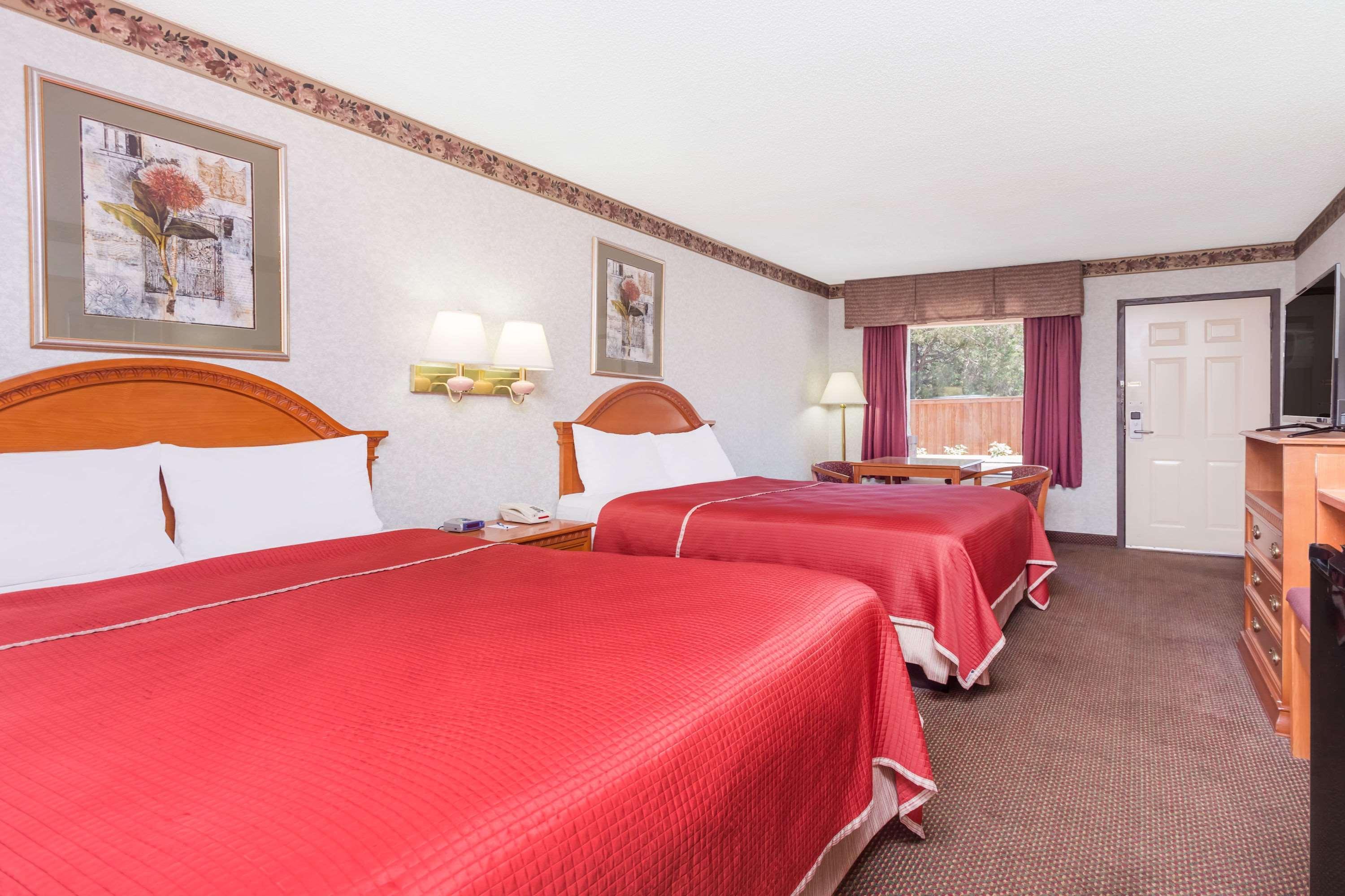 Motel Travelodge By Wyndham Chattanooga/hamilton Place Chattanooga
