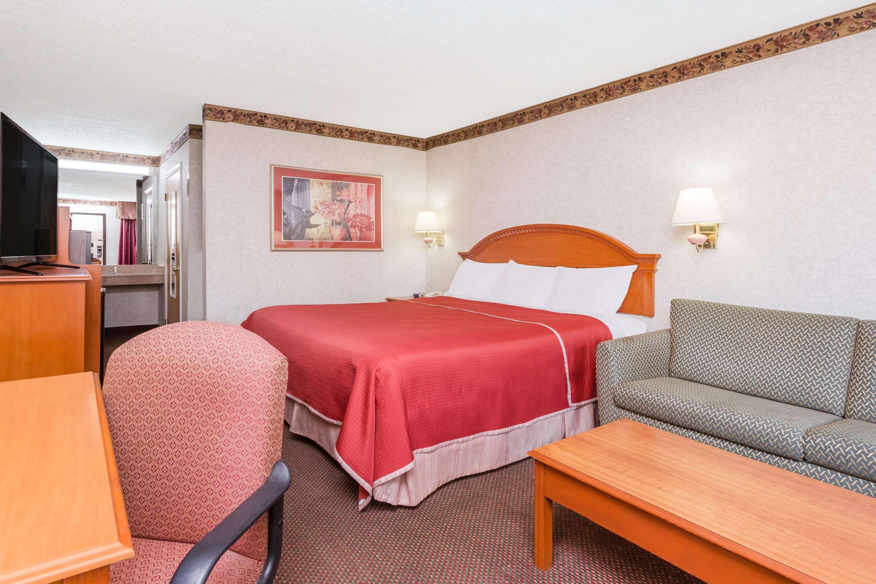 Travelodge By Wyndham Chattanooga/hamilton Place