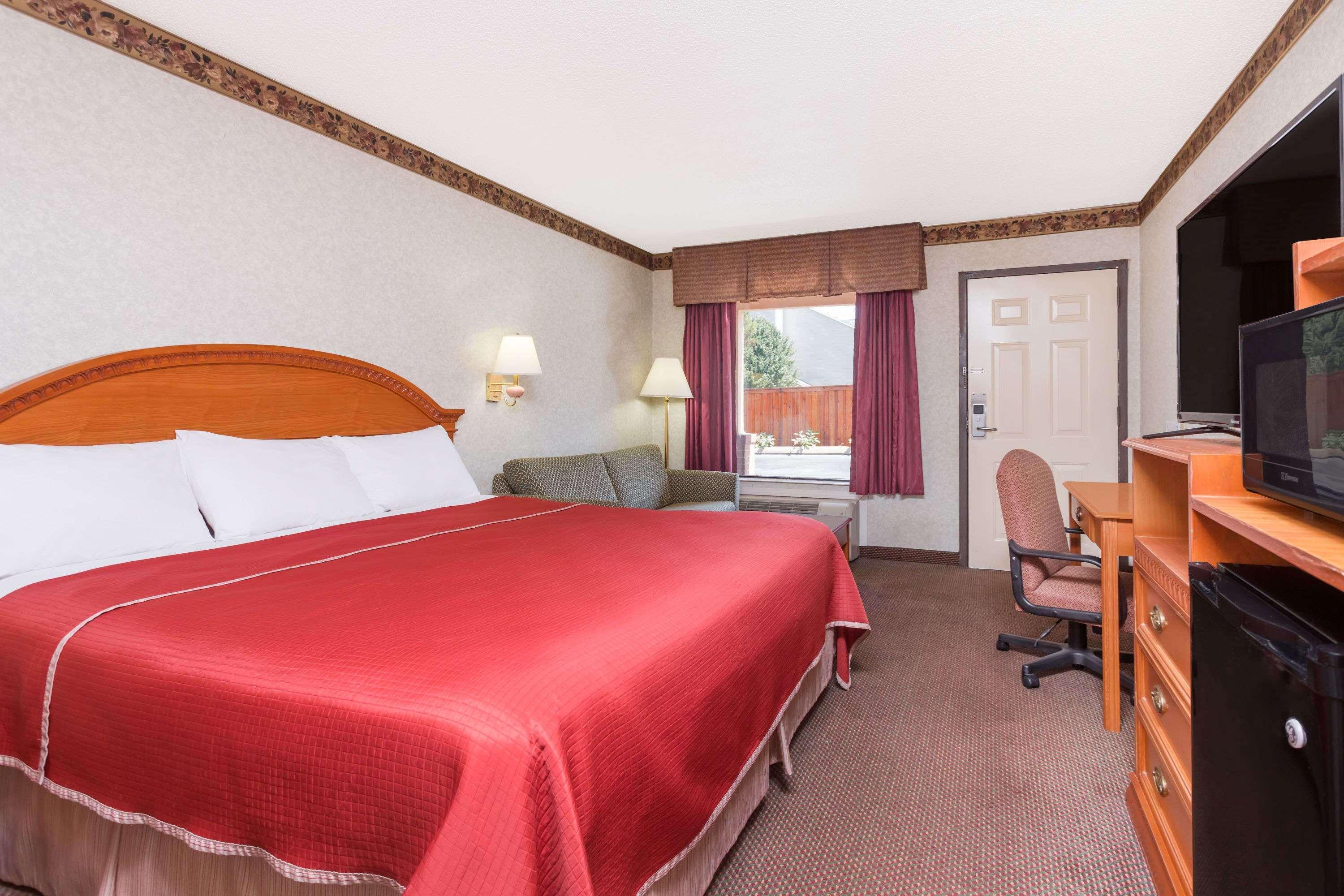 Travelodge By Wyndham Chattanooga/hamilton Place